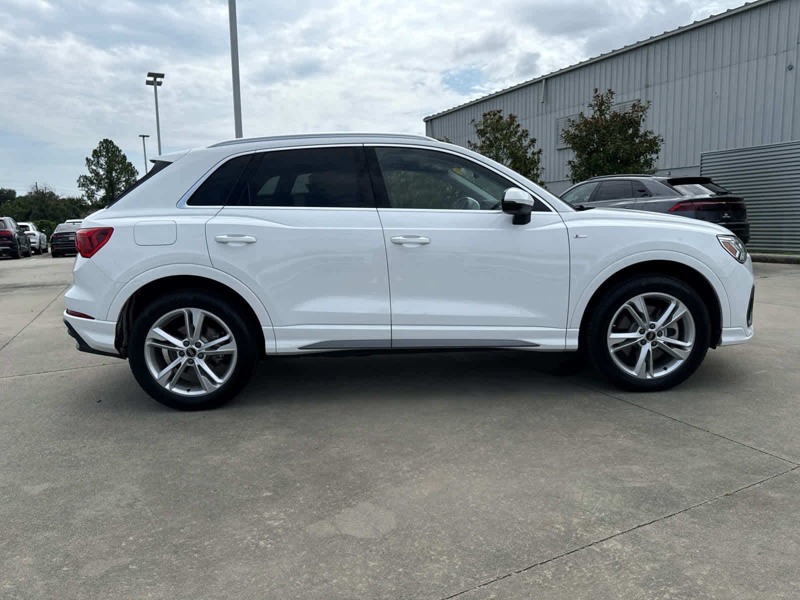 Used 2024 Audi Q3 45 S line Premium SUV