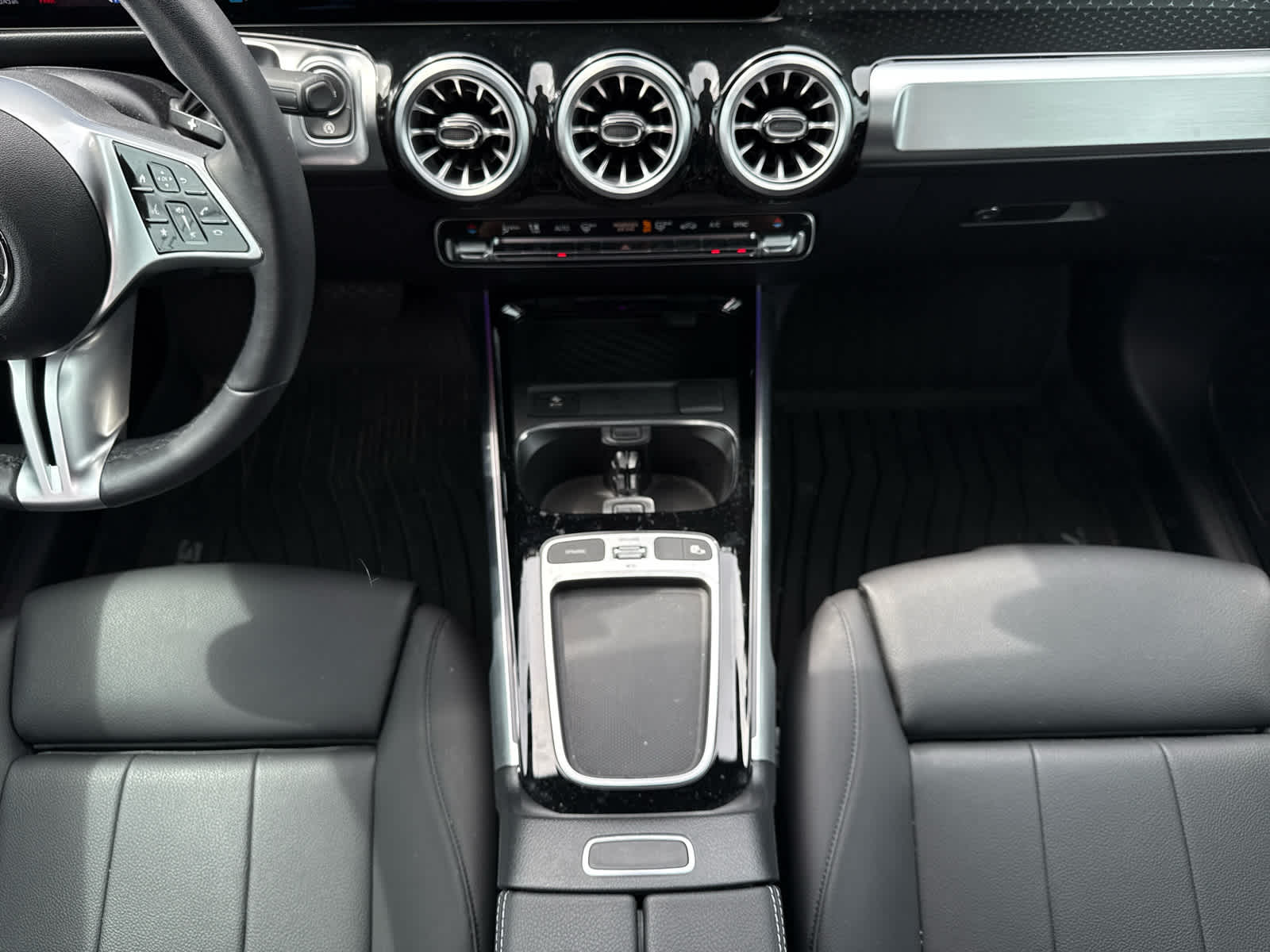 2024 Mercedes-Benz GLB Base - Photo 29