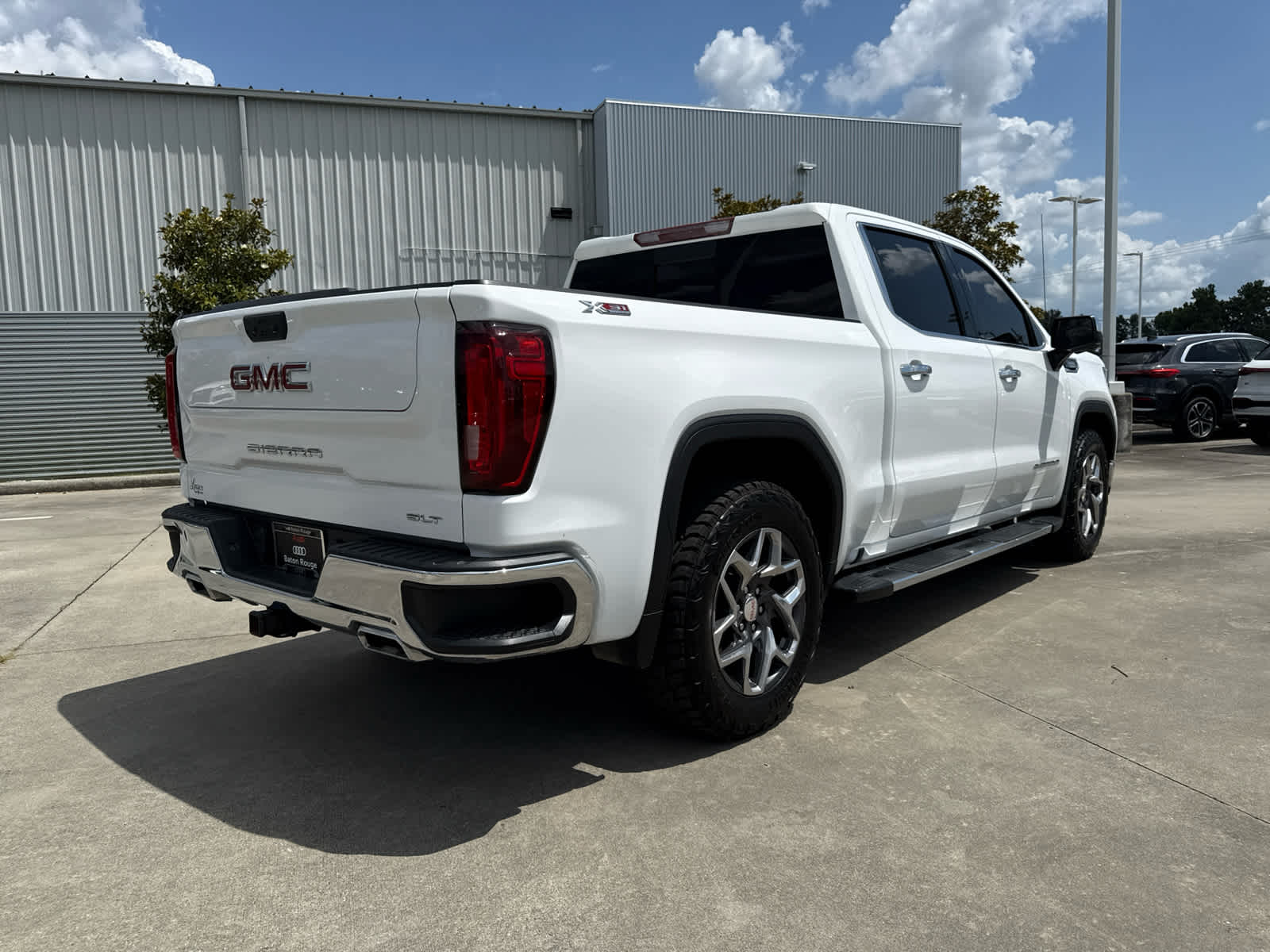 Used 2023 GMC Sierra 1500 SLT Truck Crew Cab