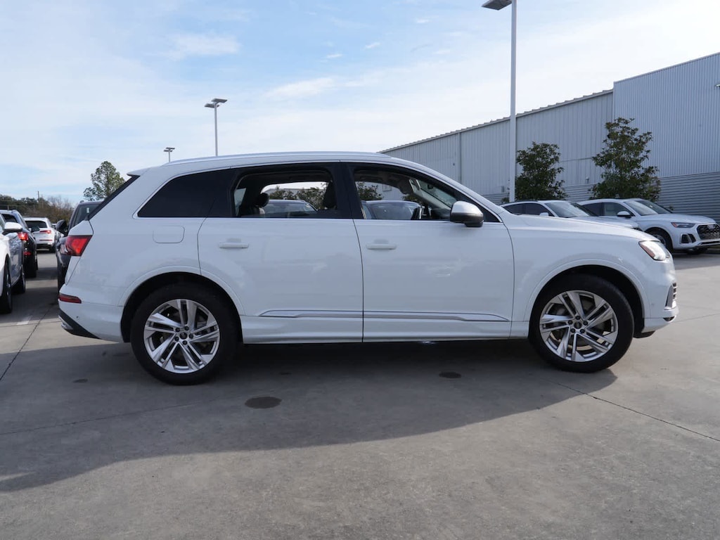 Used 2024 Audi Q7 Premium Plus SUV