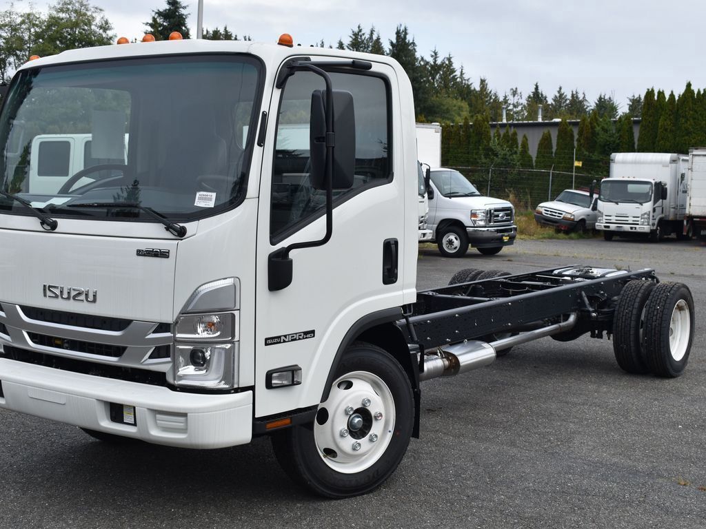 2025 Isuzu Unknown