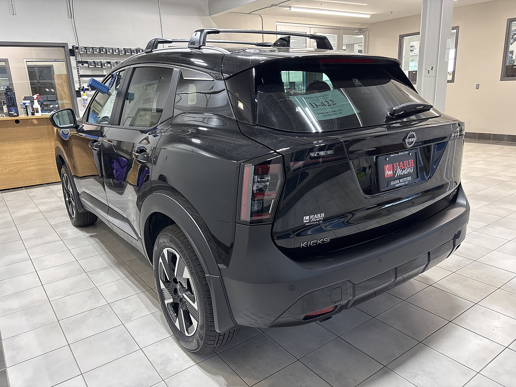 New 2026 Nissan Kicks SV Crossover