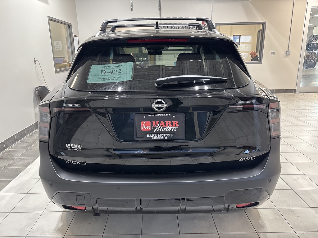 New 2026 Nissan Kicks SV Crossover
