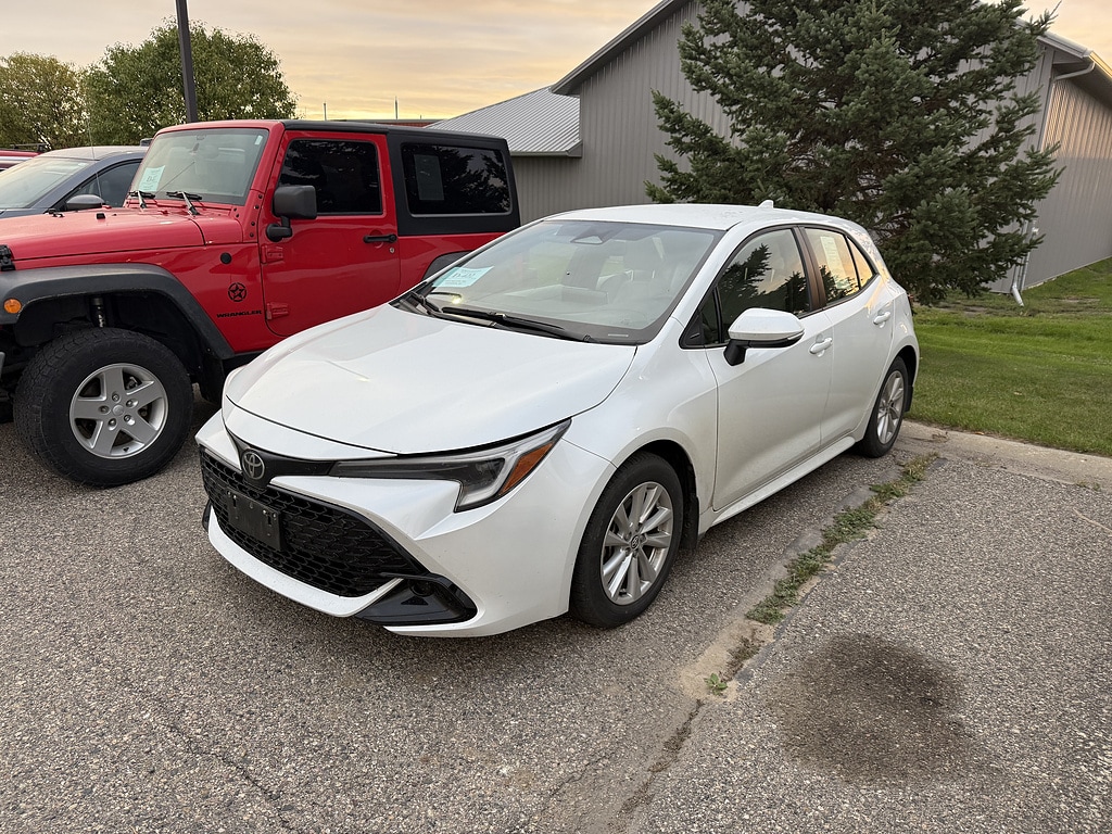 2024 Toyota Corolla Hatchback SE