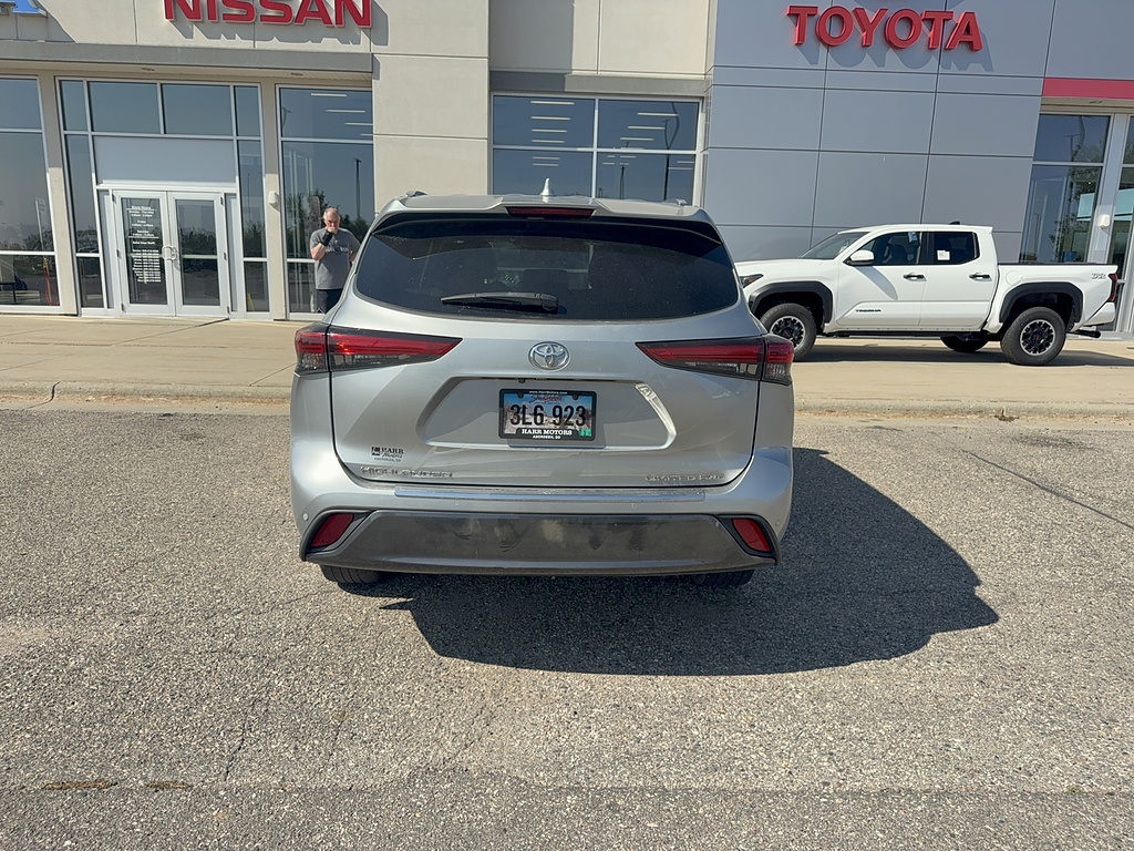 Used 2020 Toyota Highlander Limited Sport Utility