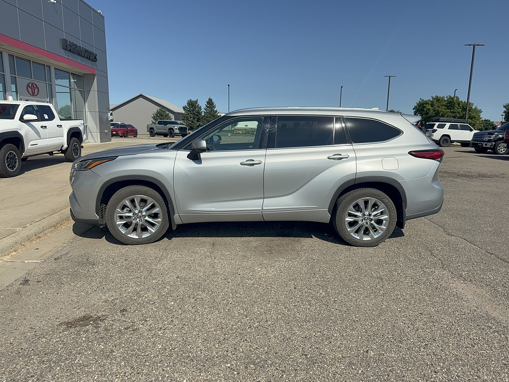 Used 2020 Toyota Highlander Limited Sport Utility
