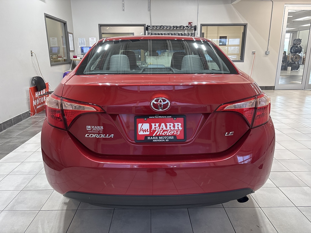 Used 2018 Toyota Corolla LE 4dr Sedan Car