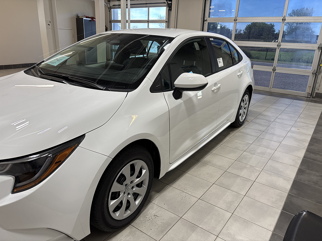 New 2027 Toyota Corolla LE Sedan