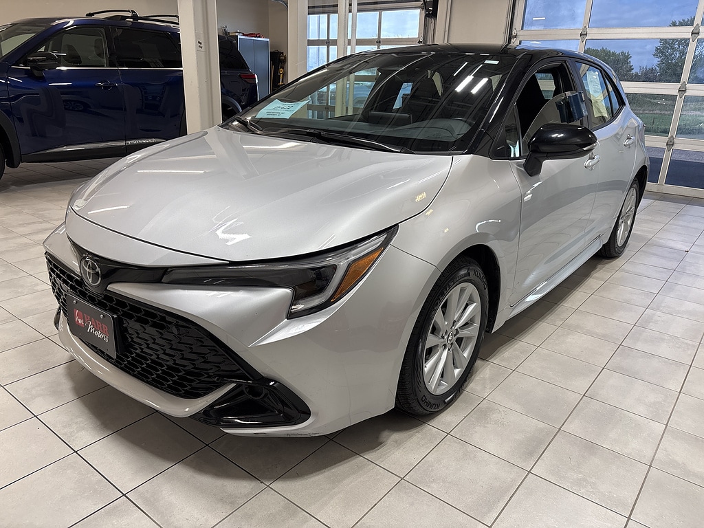 2023 Toyota Corolla Hatchback SE