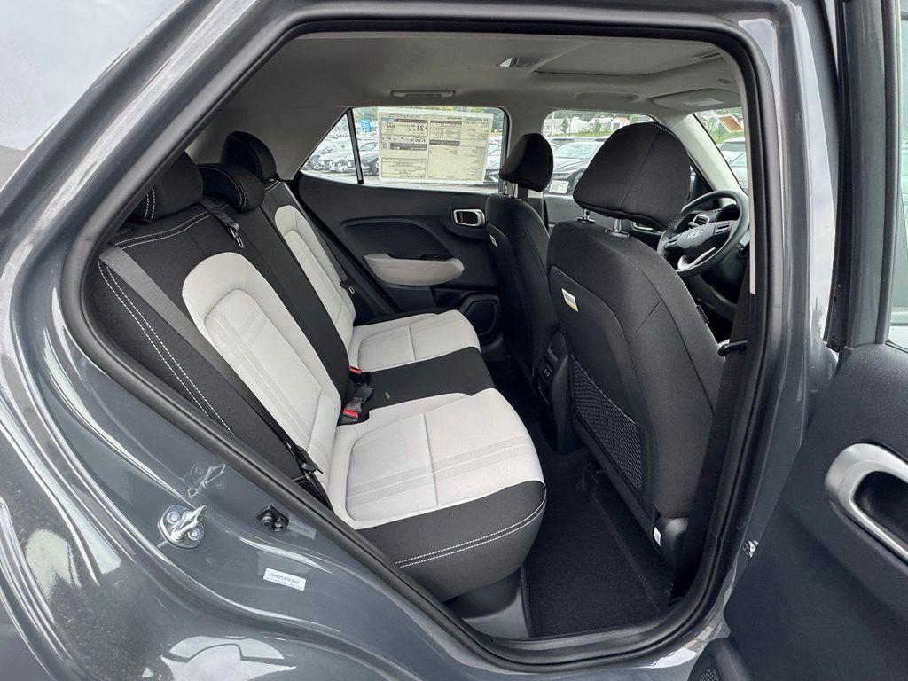 2026 Hyundai Venue SEL - Photo 13