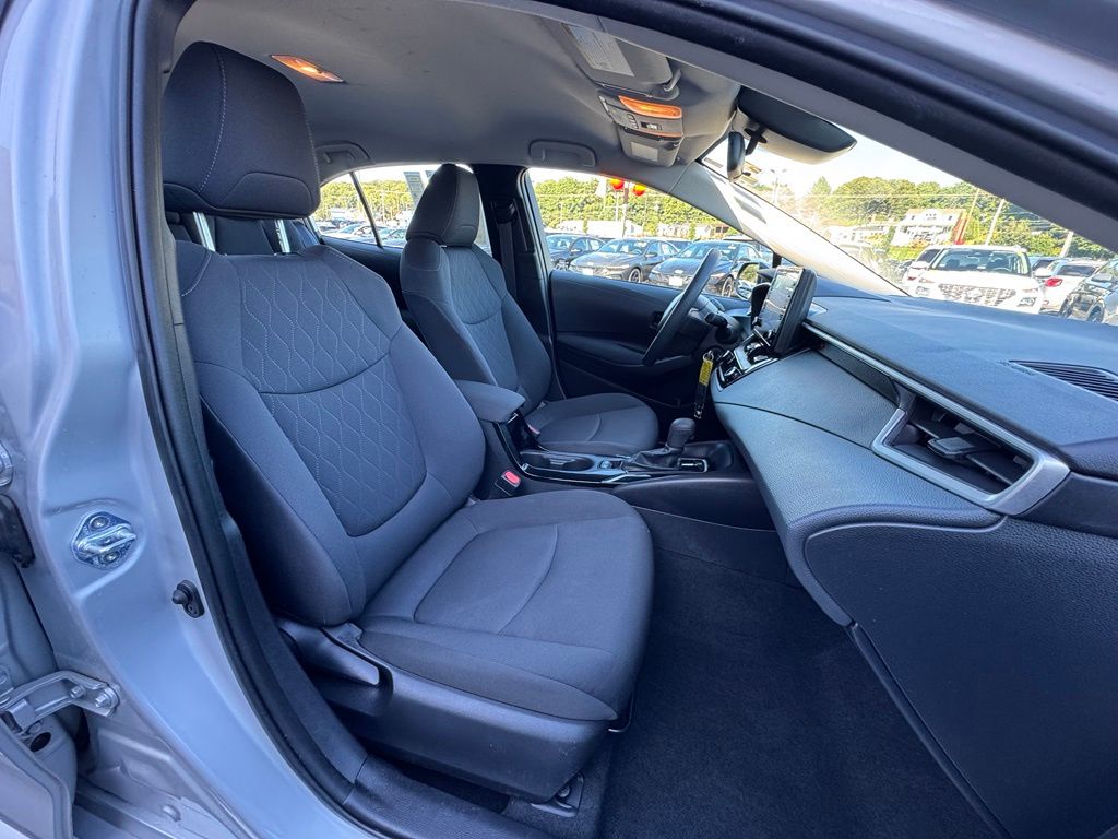2022 Toyota Corolla LE - Photo 26
