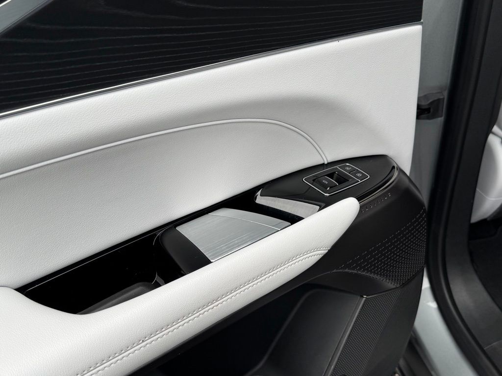 2025 Cadillac LYRIQ Sport 1 - Photo 12