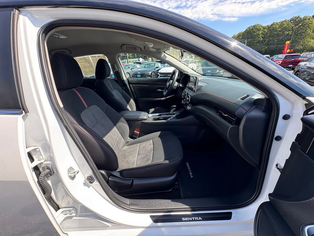 2024 Nissan Sentra SR - Photo 23