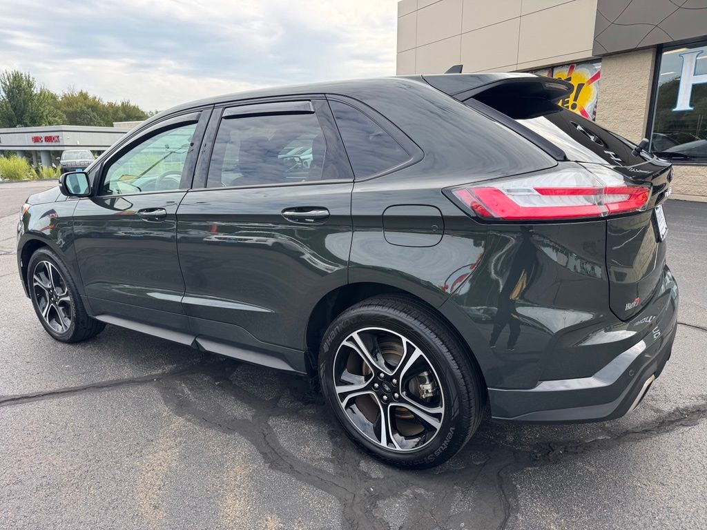2022 Ford Edge ST - Photo 7