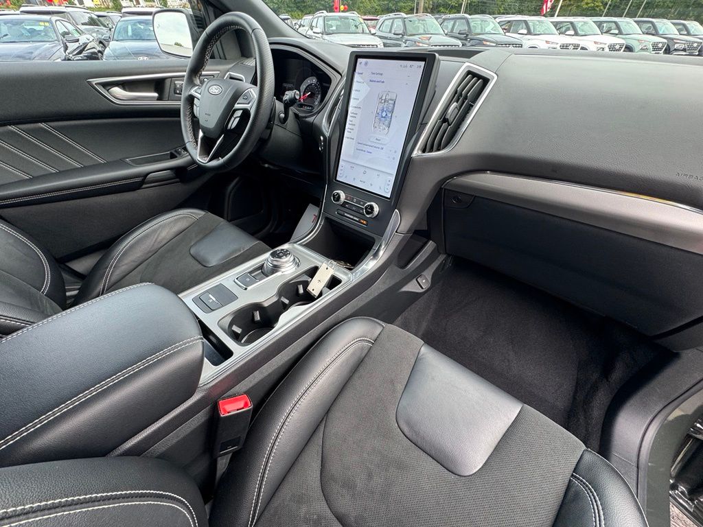 2022 Ford Edge ST - Photo 31