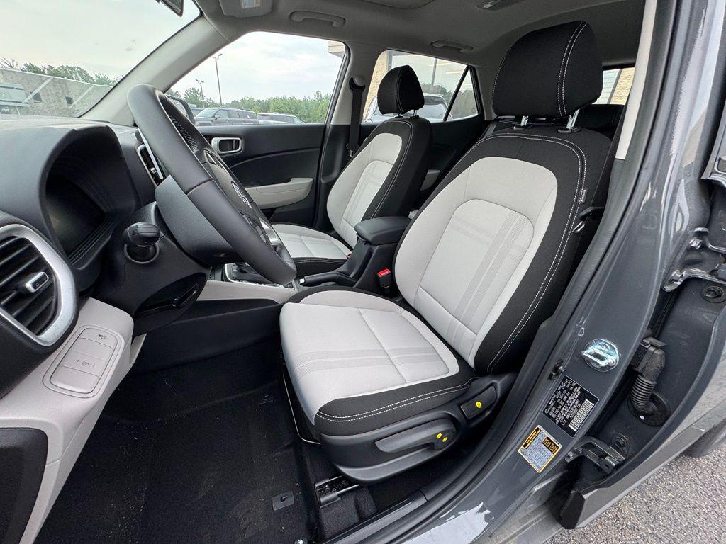 2026 Hyundai Venue SEL - Photo 21