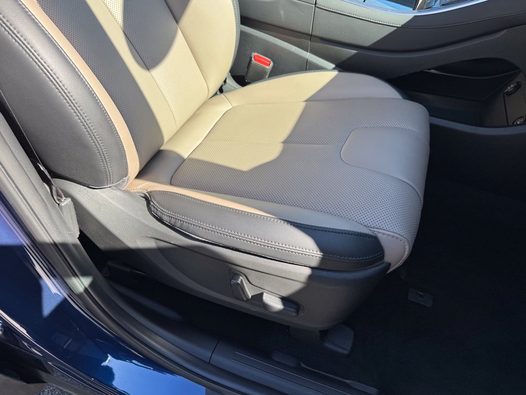 2023 Hyundai Santa Fe SEL Premium HEV - Photo 32