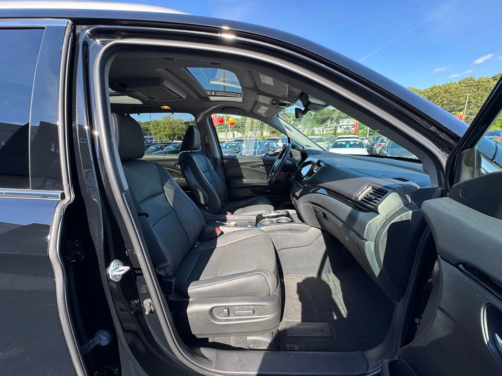 2021 Honda Pilot Elite - Photo 30