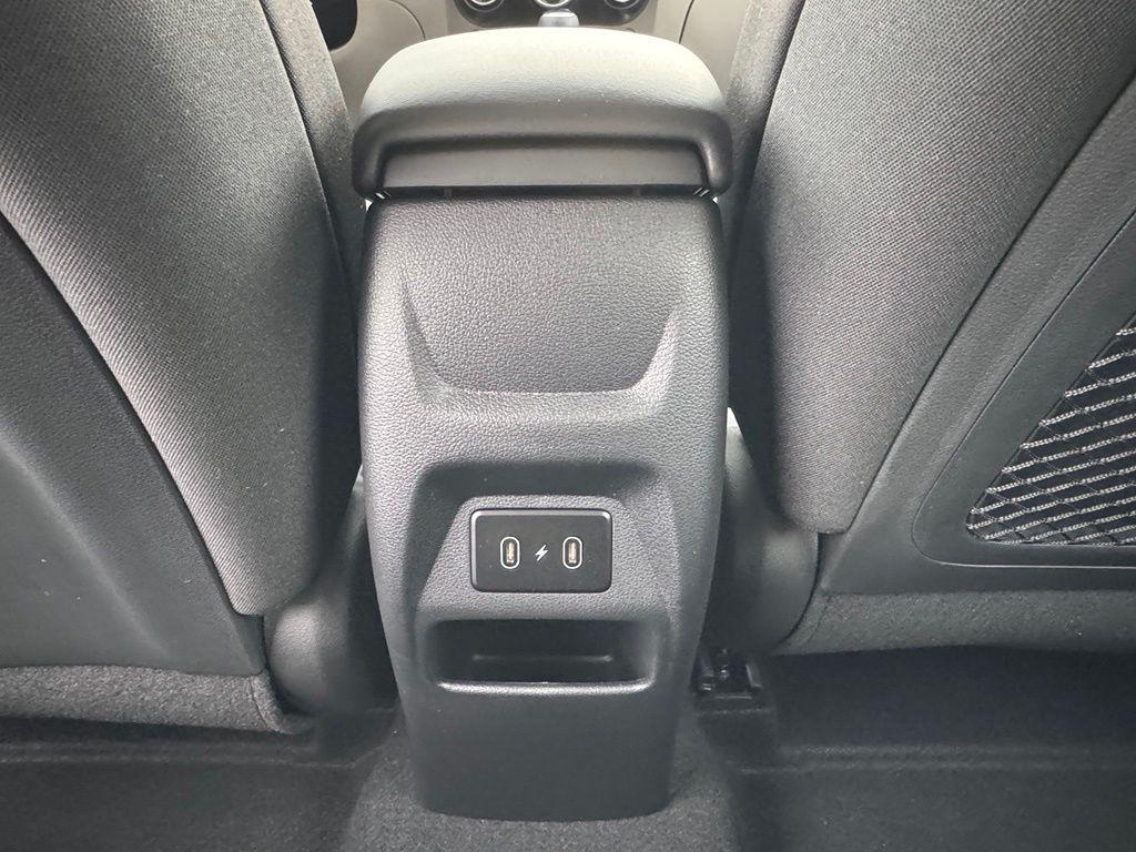 2026 Hyundai Venue SEL - Photo 11