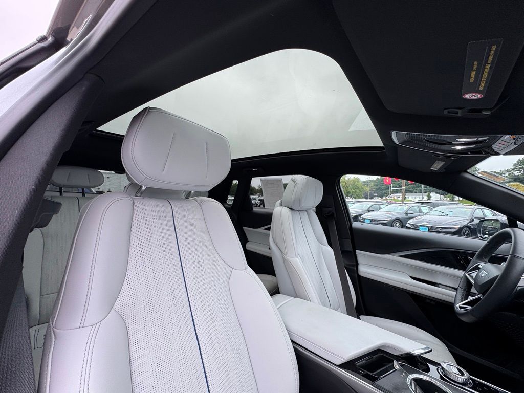 2025 Cadillac LYRIQ Sport 1 - Photo 33