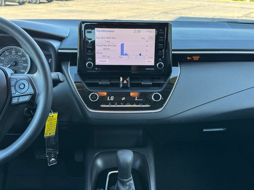2022 Toyota Corolla LE - Photo 15