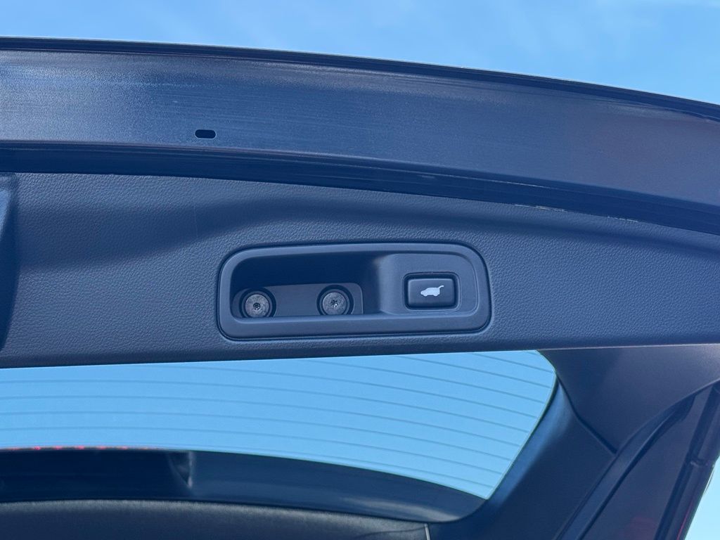 2021 Honda Pilot Elite - Photo 26
