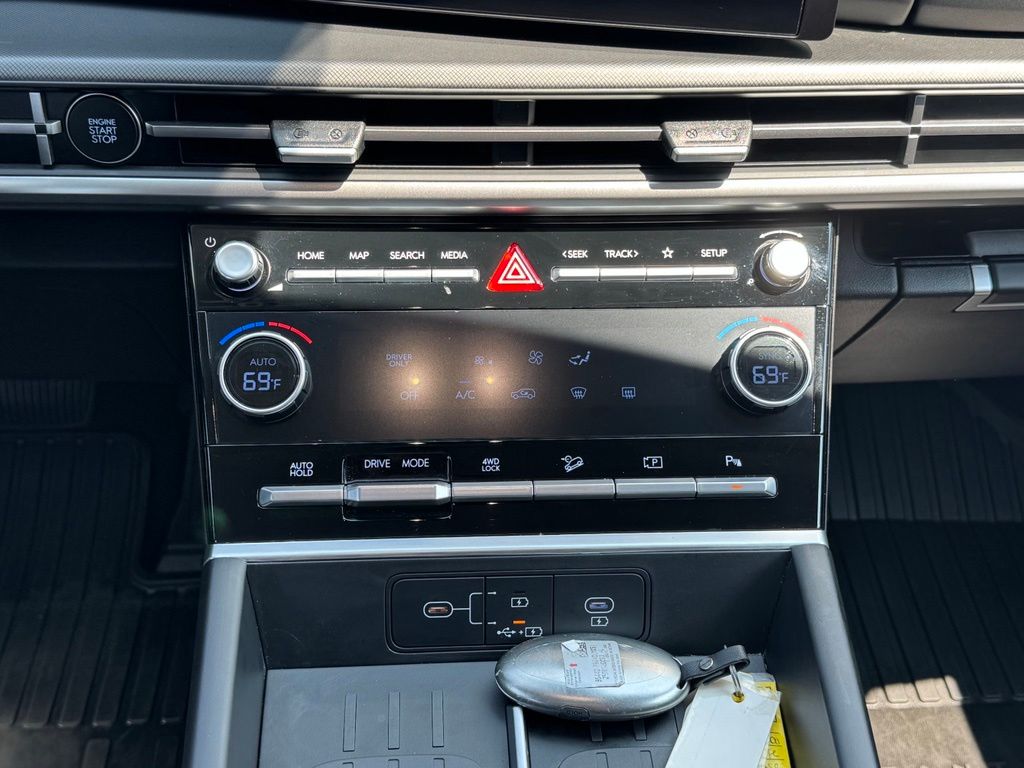 2026 Hyundai Santa Fe SE - Photo 25