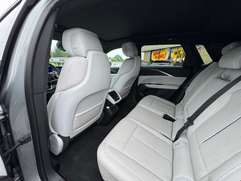 2025 Cadillac LYRIQ Sport 1 - Photo 10