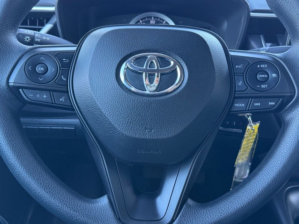 2022 Toyota Corolla LE - Photo 39