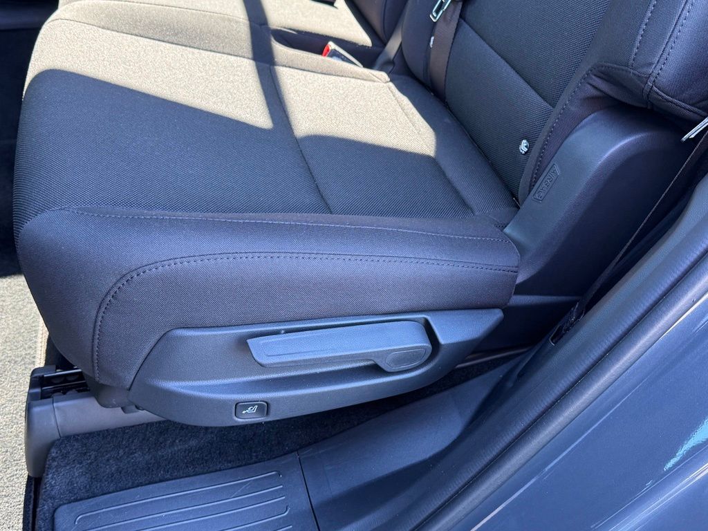 2026 Hyundai Santa Fe SE - Photo 11