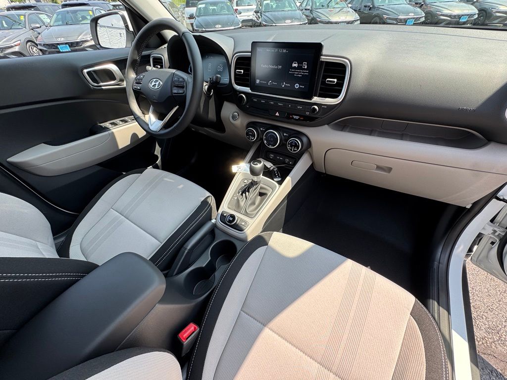2026 Hyundai Venue SEL - Photo 27