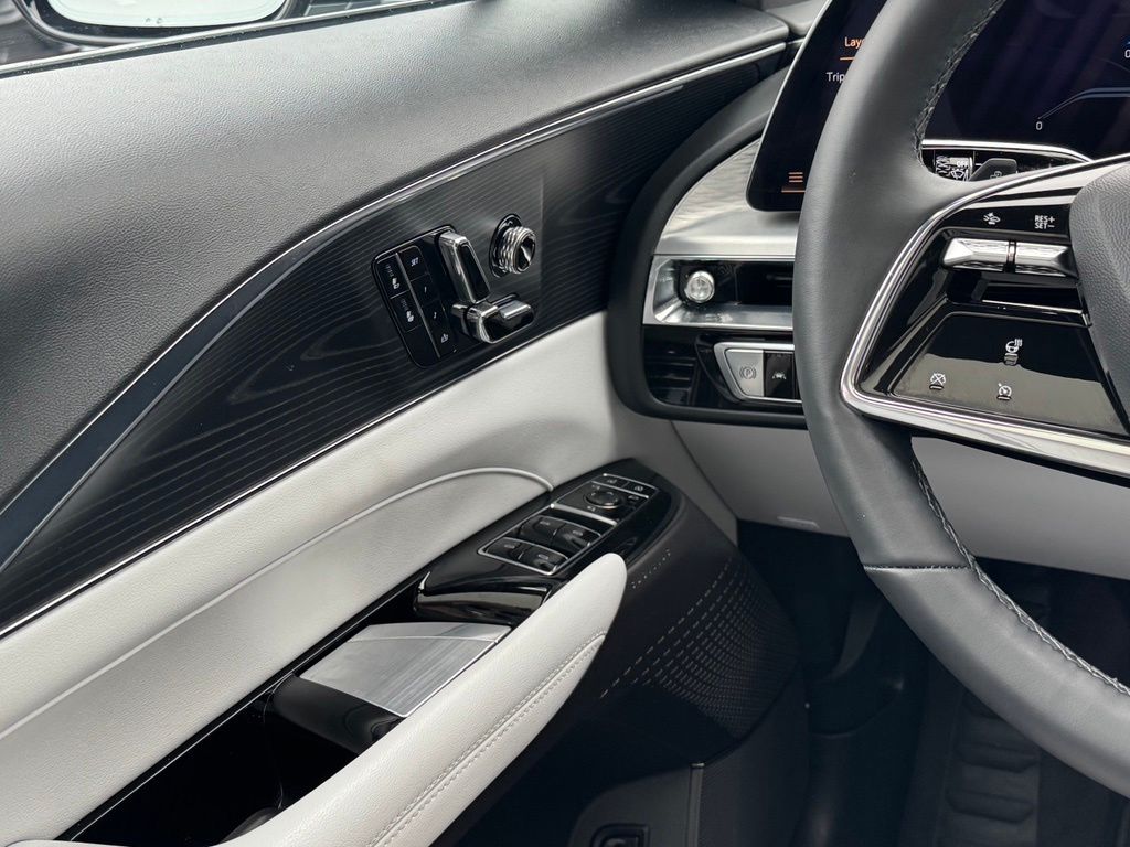 2025 Cadillac LYRIQ Sport 1 - Photo 20