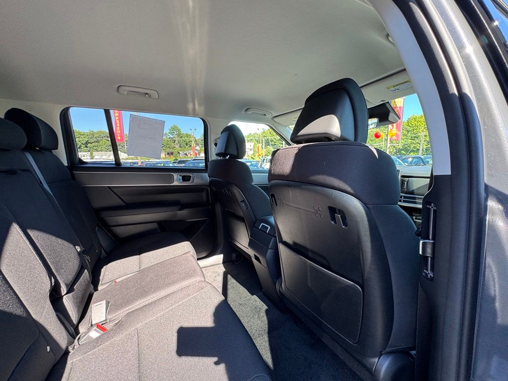 2026 Hyundai Santa Fe SE - Photo 28