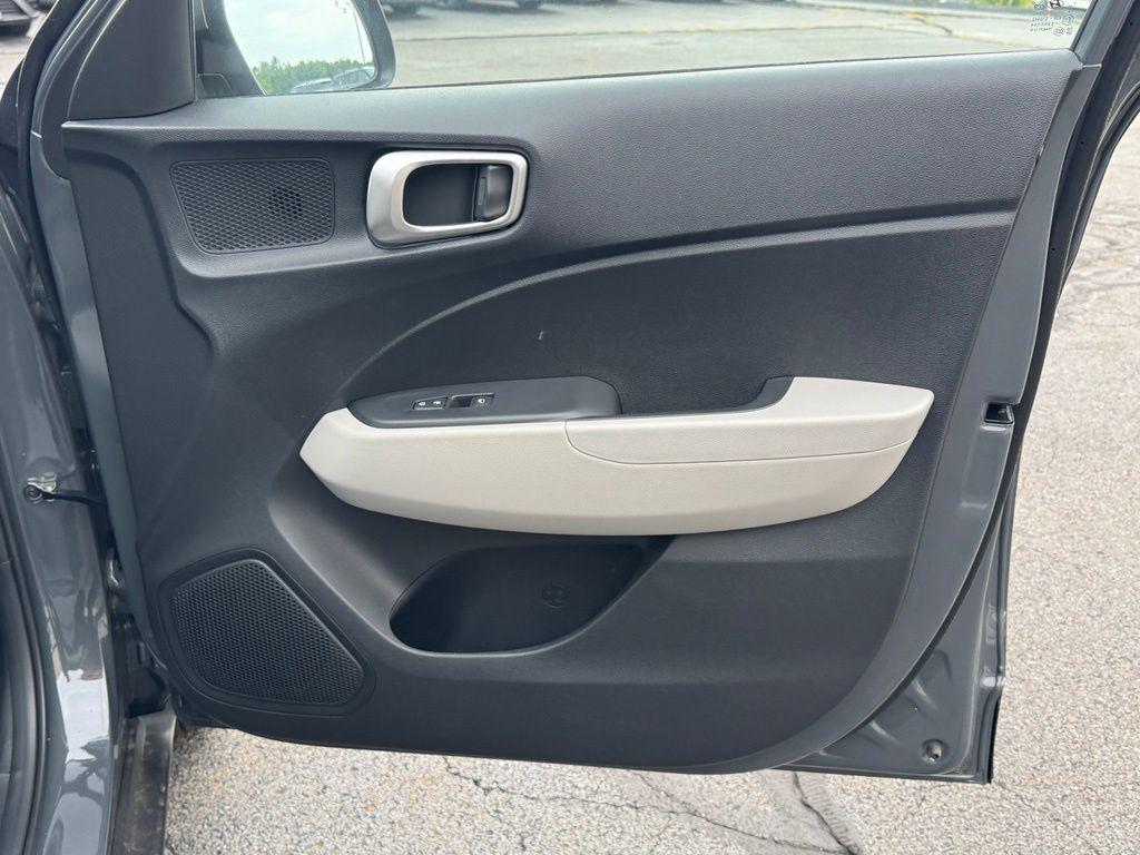 2026 Hyundai Venue SEL - Photo 19