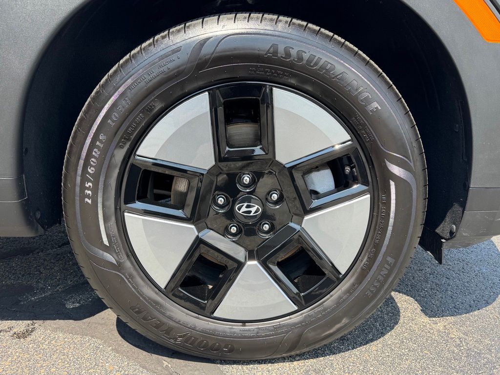 2026 Hyundai Santa Fe SE - Photo 11