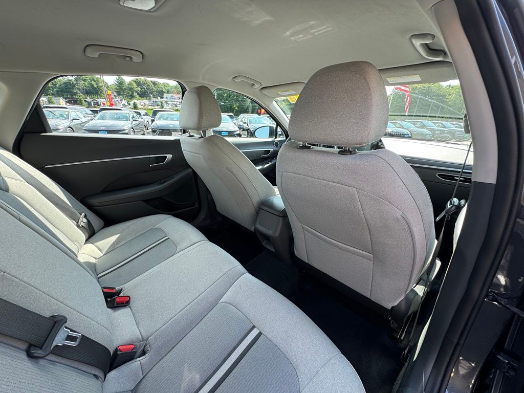 2021 Hyundai Sonata SE - Photo 23