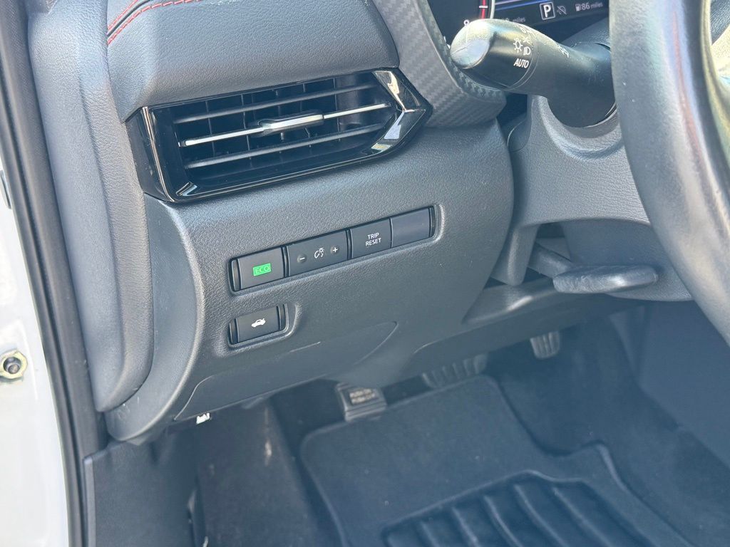 2024 Nissan Sentra SR - Photo 38