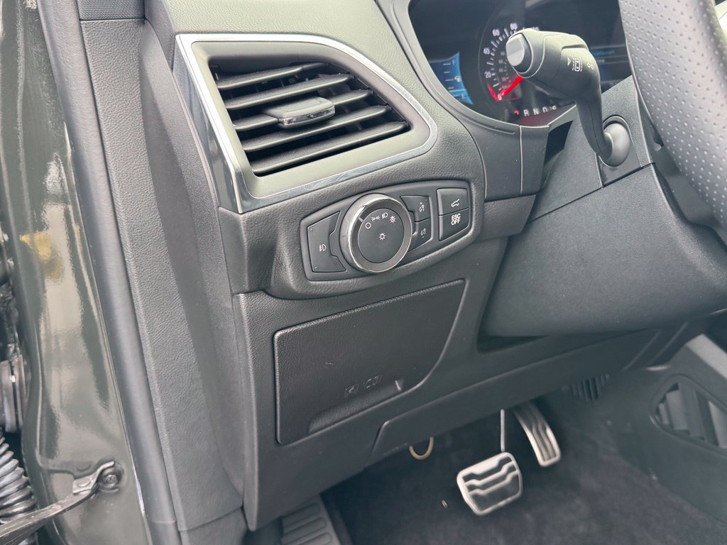 2022 Ford Edge ST - Photo 40