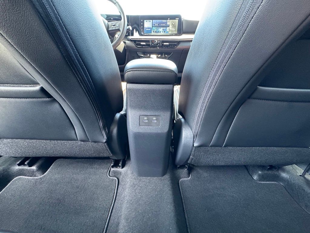 2025 Nissan Kicks SR AWD - Photo 12