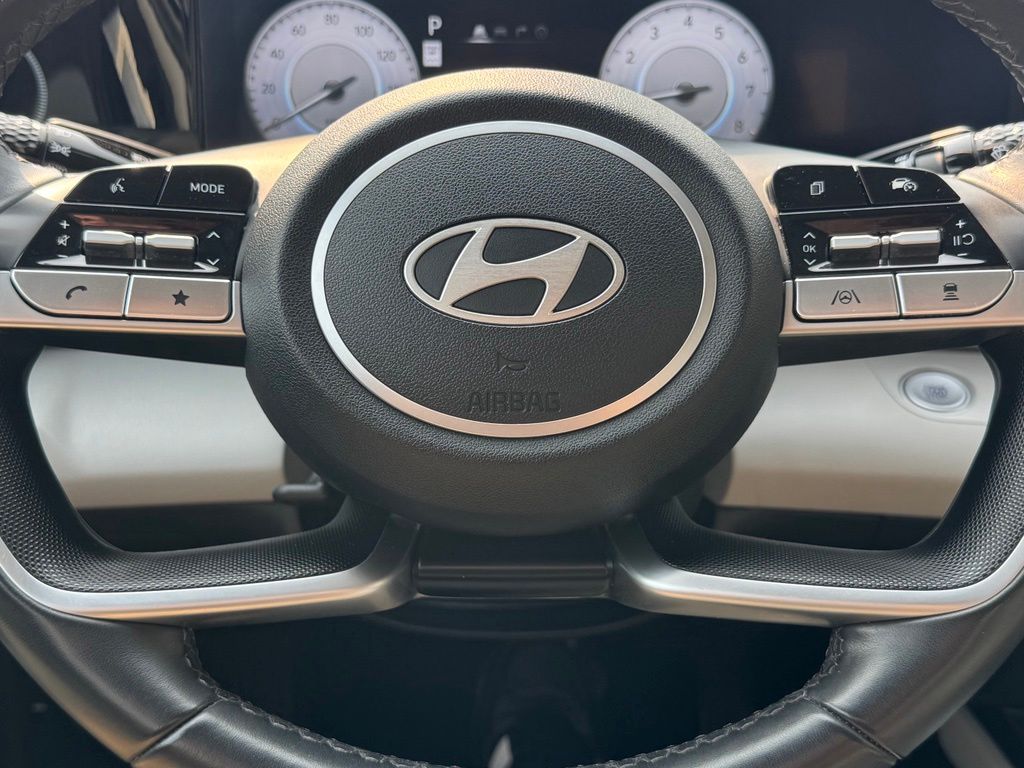 2024 Hyundai Elantra Limited - Photo 39