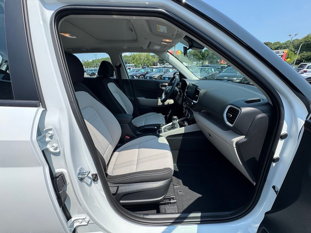 2026 Hyundai Venue SEL - Photo 25