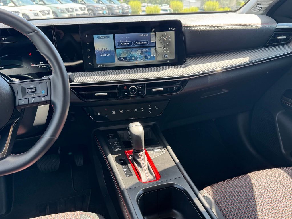 2025 Nissan Kicks SR AWD - Photo 17