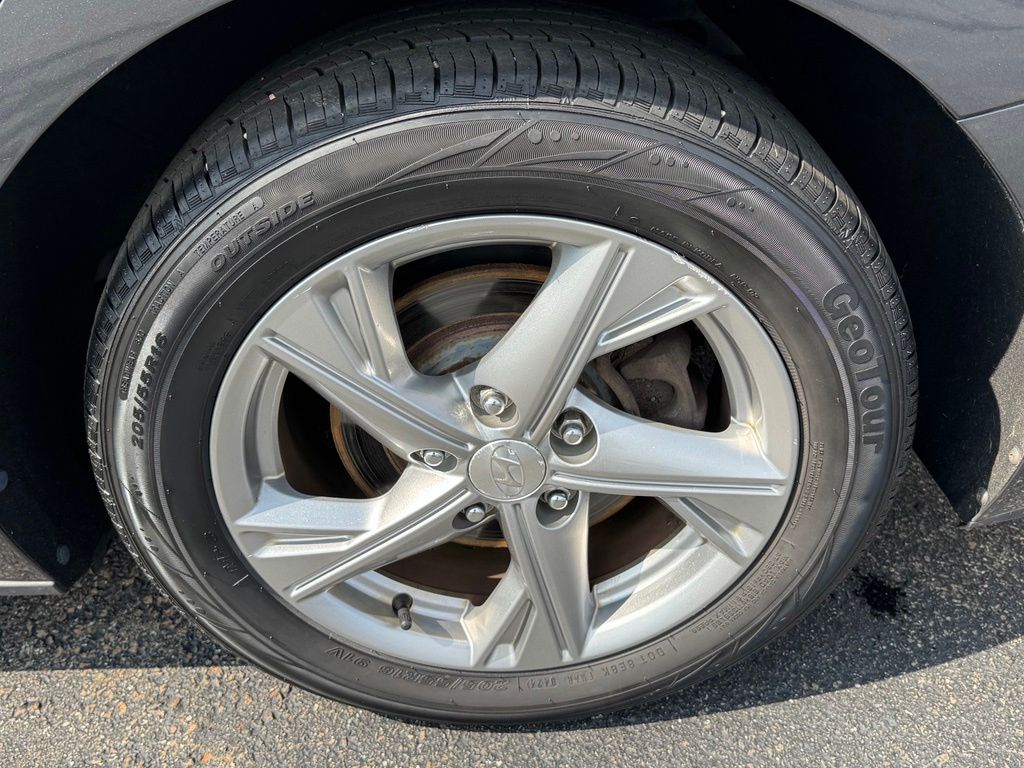 2021 Hyundai Sonata SE - Photo 33