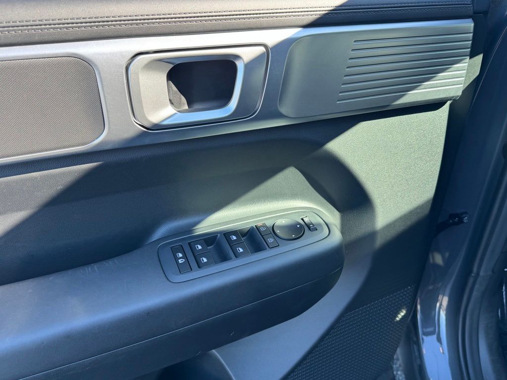 2026 Hyundai Santa Fe SE - Photo 39