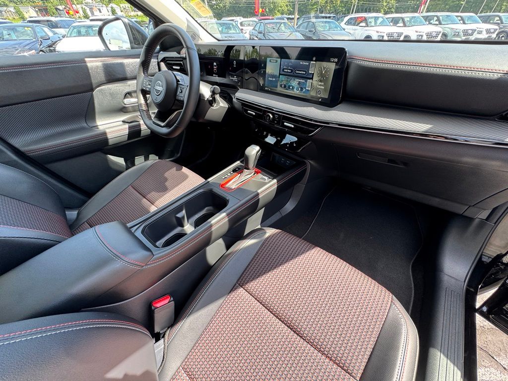 2025 Nissan Kicks SR AWD - Photo 26