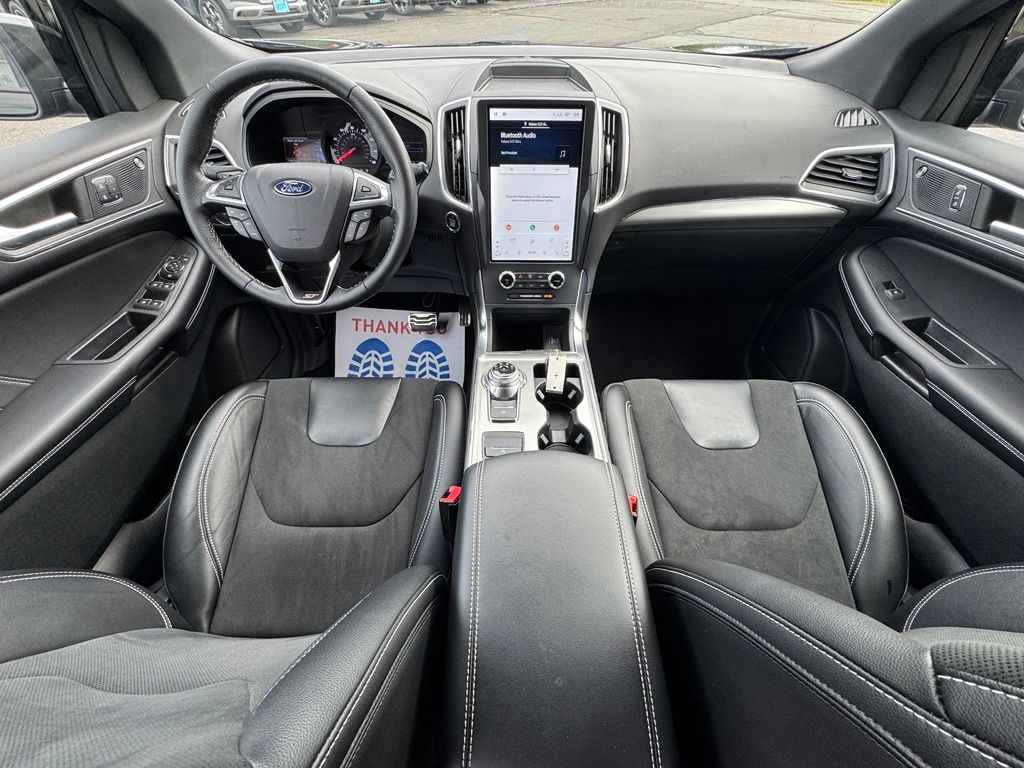 2022 Ford Edge ST - Photo 13