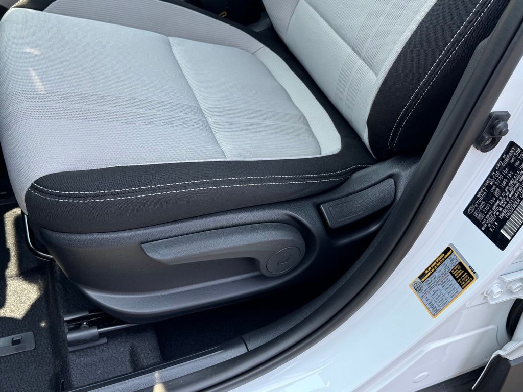 2026 Hyundai Venue SEL - Photo 36