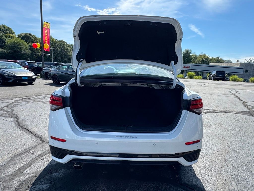 2024 Nissan Sentra SR - Photo 19