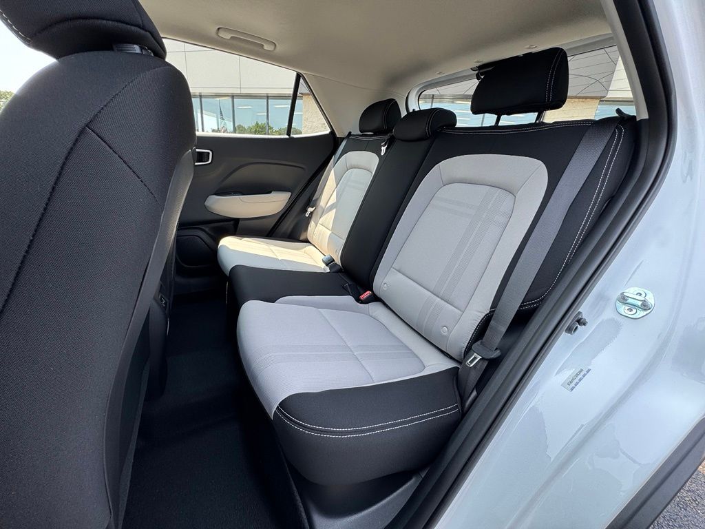 2026 Hyundai Venue SEL - Photo 11