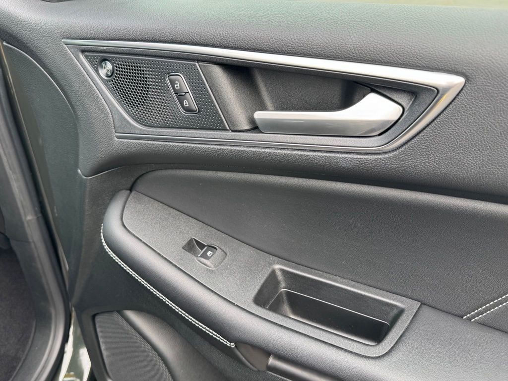 2022 Ford Edge ST - Photo 33